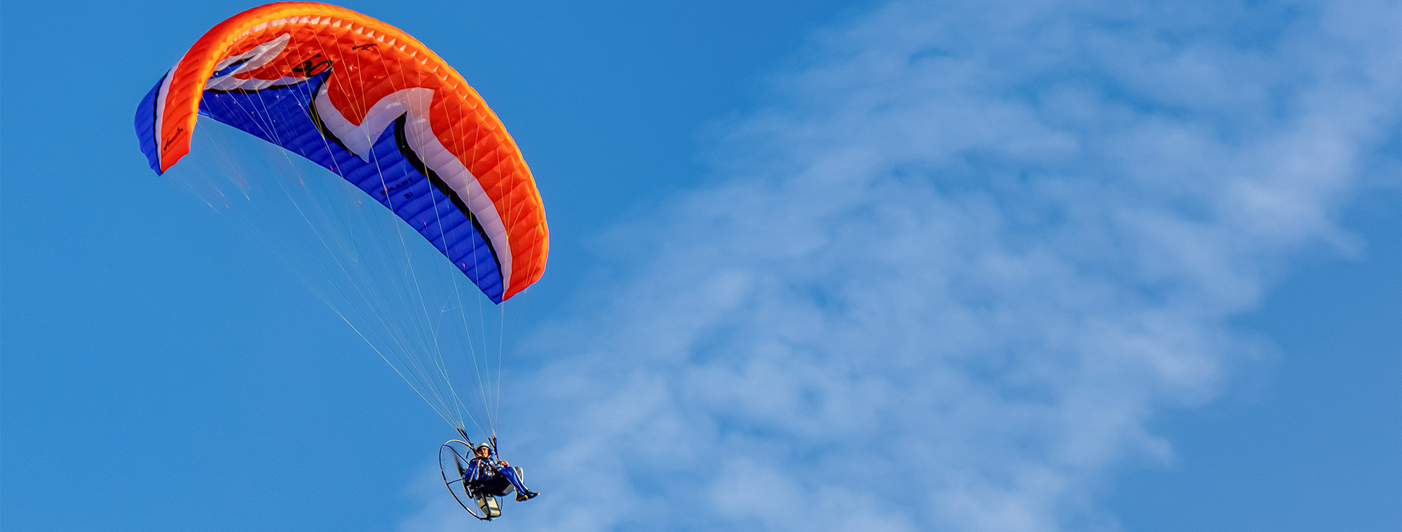 avontuur paramoteur saint pee sur nivelle