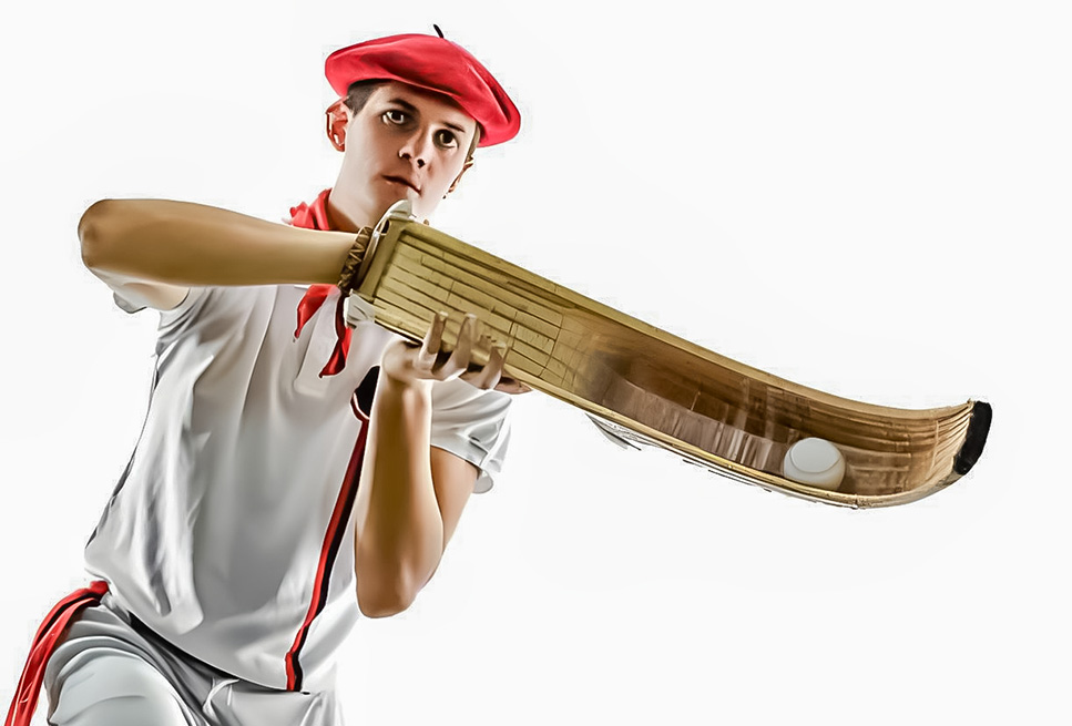 ontdek het ecomuseum van pelota en xistera tijdens uw verblijf op de camping