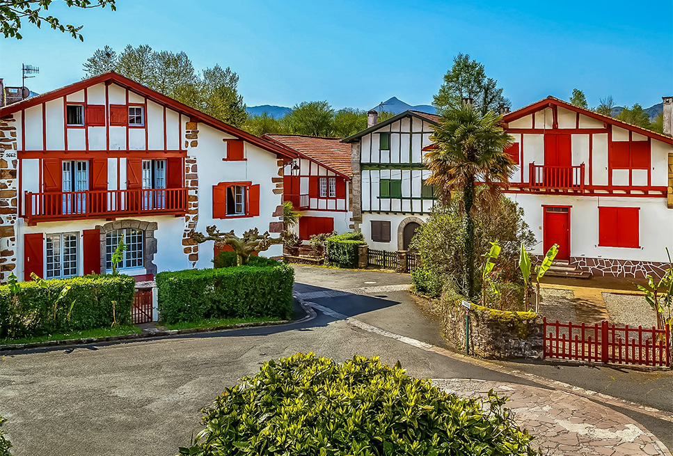 the ainhoa village foundation