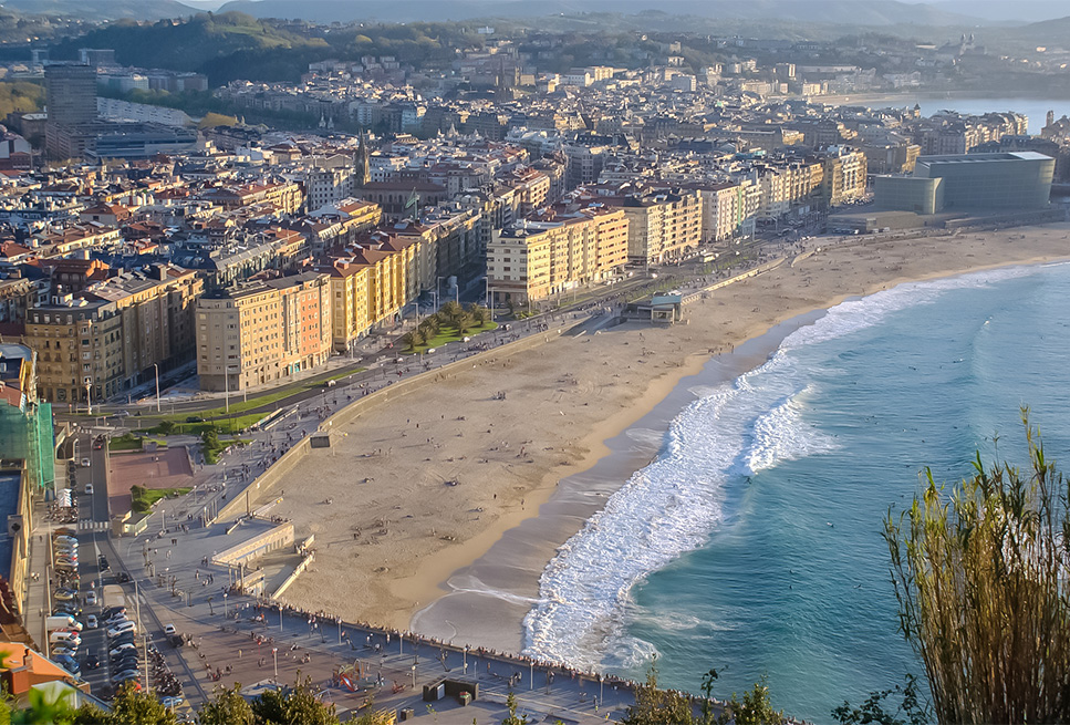 aparcamiento para acceder a las playas de san sebastián